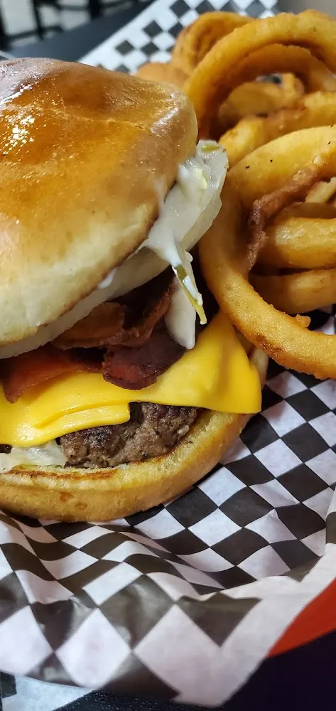 Bacon Cheeseburger